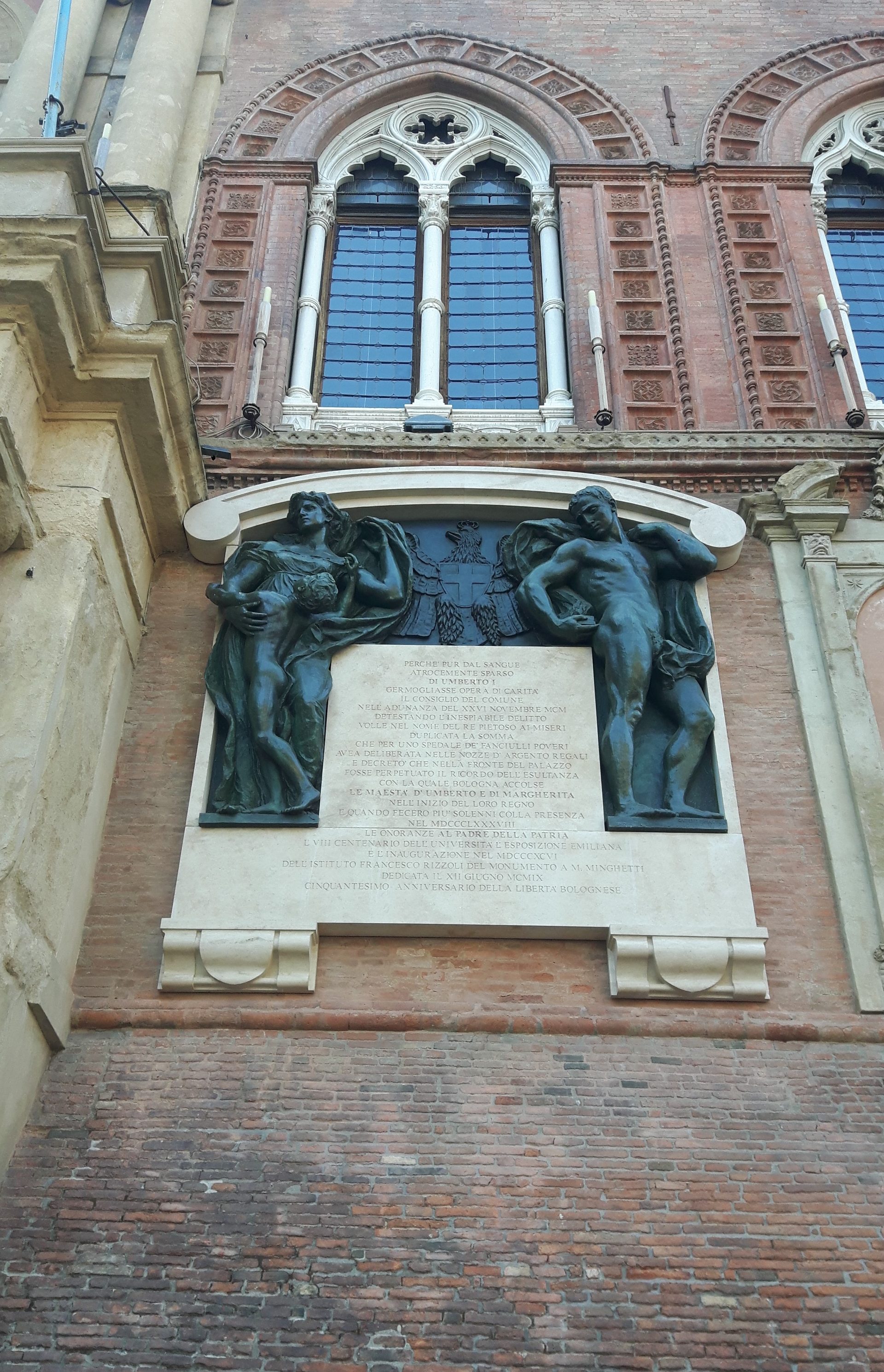 King Umberto I memorial monument, Bologna (1)a.jpg